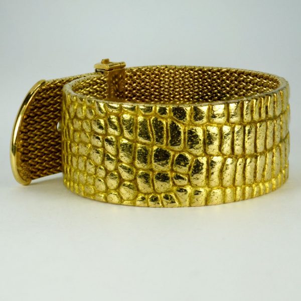 Tiffany and Co 18ct Yellow Gold Crocodile Buckle Bracelet by Angela Cummings