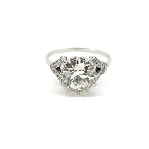 Art Deco 2.20ct Diamond Solitaire Ring with Diamond Shoulders