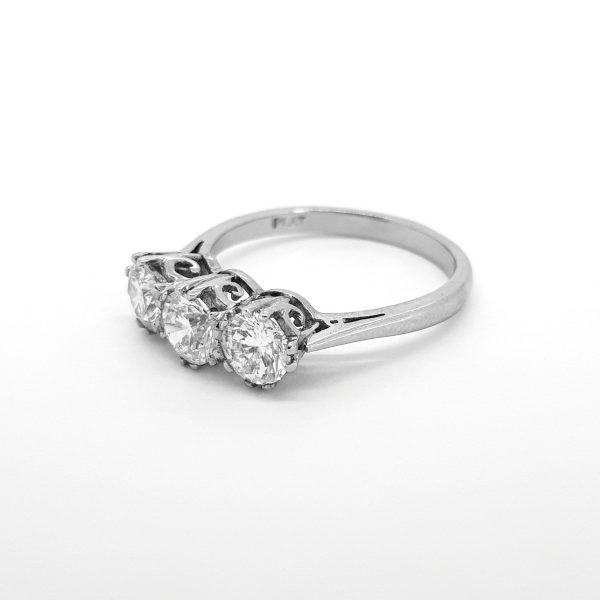 Diamond Three Stone Ring, 1.90 carats G Colour SI1 Clarity