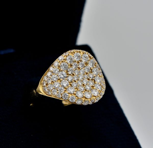 Vintage High Quality Contemporary 2.0ct Diamond F/VVS Signet ring