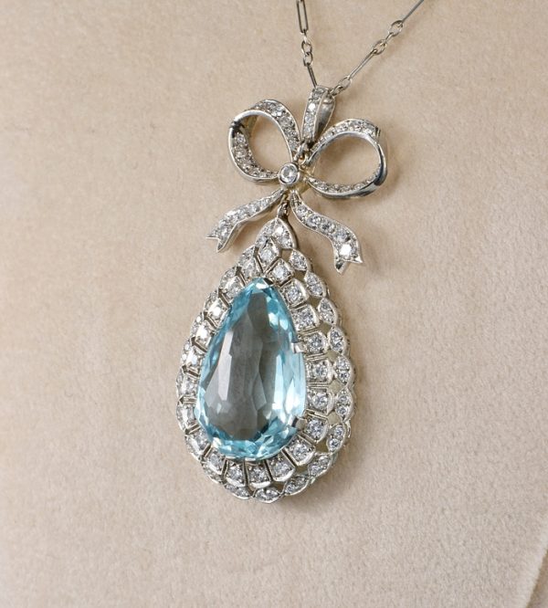 Antique Edwardian 16.40ct Aquamarine and Diamond Rare necklace