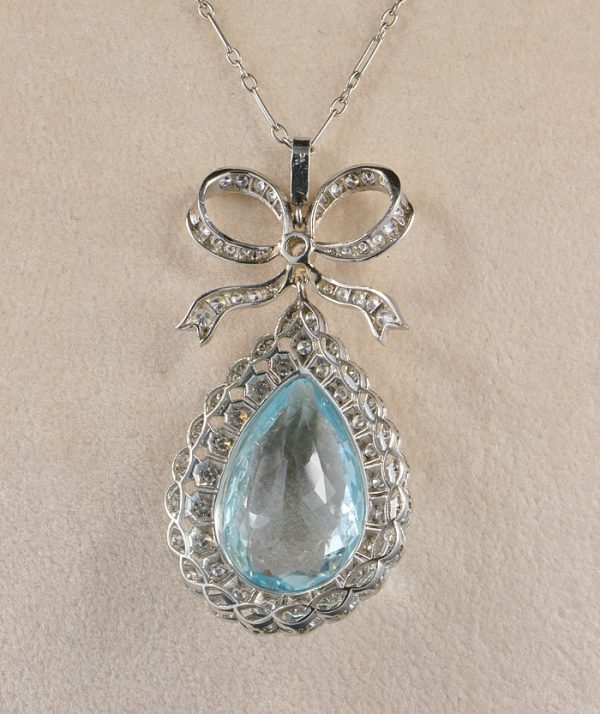 Antique Edwardian 16.40ct Aquamarine and Diamond Rare necklace