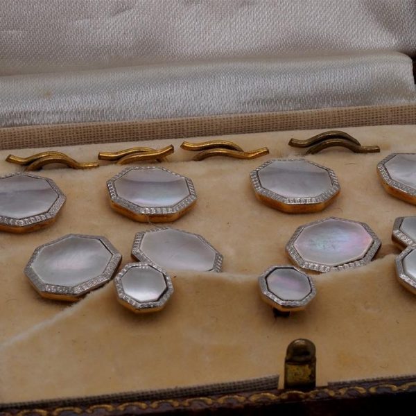 Vintage Mother of Pearl Octagonal Cufflinks and Studs Dress Set in 18ct White Gold, Presented in a fitted box
