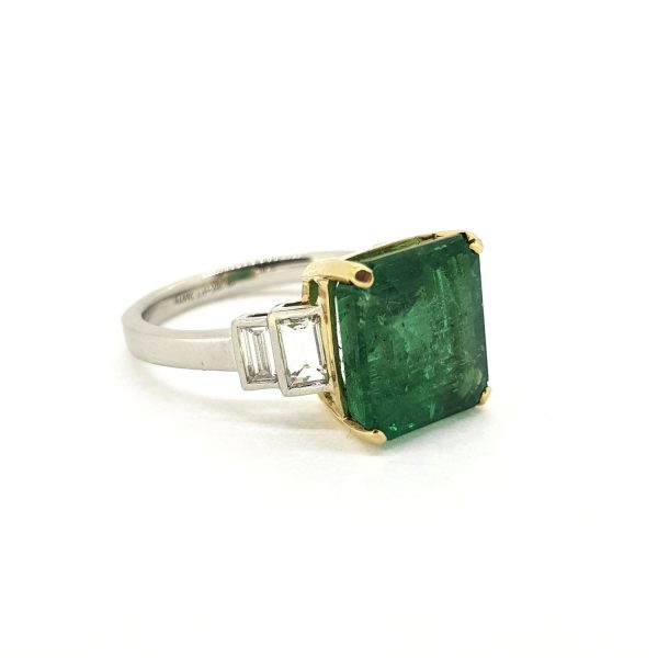 5.74ct Emerald and Diamond Dress Ring