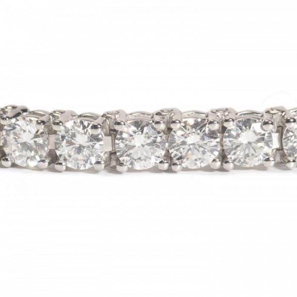 Diamond Line Bracelet in Platinum, 9.90 carat total