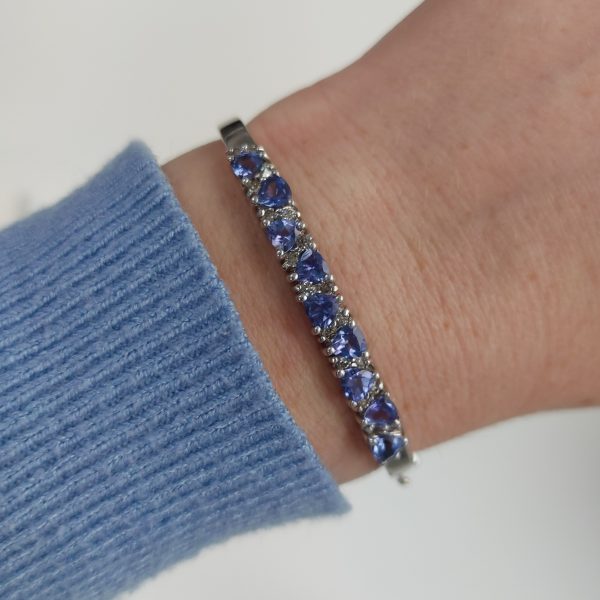 Modern 3.15ct Tanzanite and Diamond Bangle Bracelet