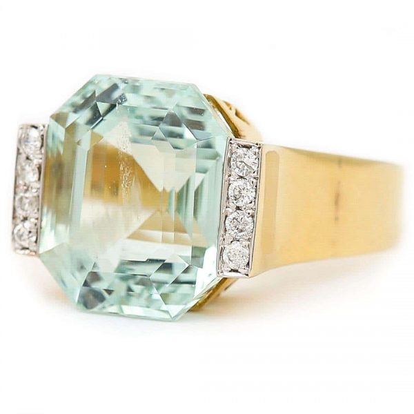 Vintage 14ct Gold 11.26ct Aquamarine and Diamond Art Deco Style Ring