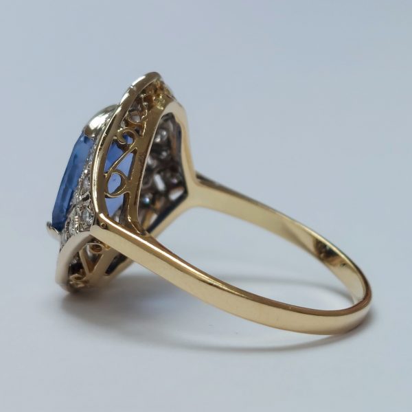 Antique Edwardian 3.90ct Sapphire and Diamond Ring