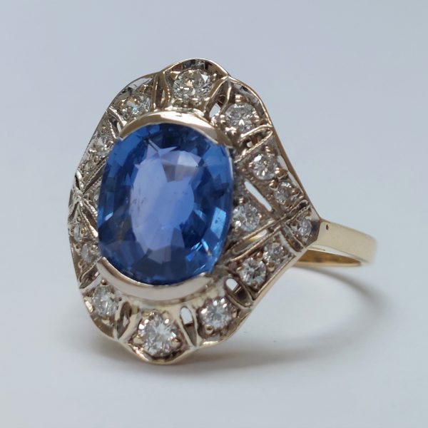 Antique Edwardian 3.90ct Sapphire and Diamond Ring