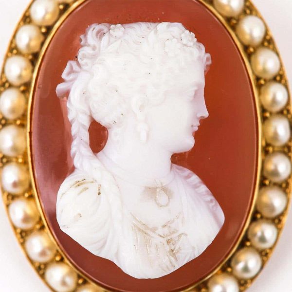 Antique Victorian Shell Cameo and Pearl Gold Pendant Brooch, circa 1890