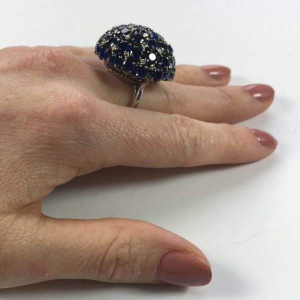 Vintage Diamonds and Sapphire Bombe Cocktail Ring, 17 carat total