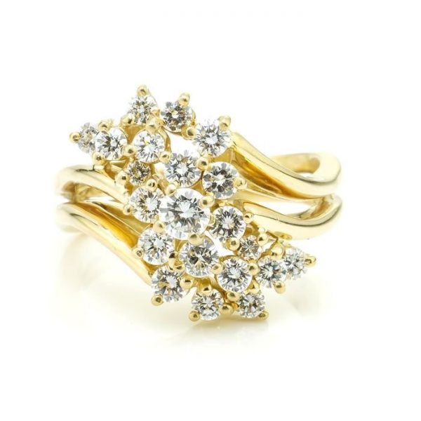 Vintage 1.37ct Diamond Cluster Ring in 18ct Yellow Gold; set with a stepped graduated cluster of round brilliant-cut diamonds totalling 1.37 carats, London 1981