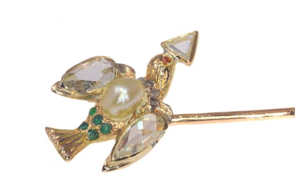 Antique Georgian Bird Stick Pin with Pearl and Rose Cut Diamonds, late 18th century Circa 1770