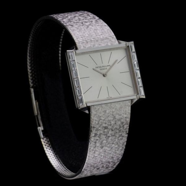 Vintage ladies Patek Philippe 18ct White Gold Manual Watch with Baguette Diamond Bezel, Circa 1980s