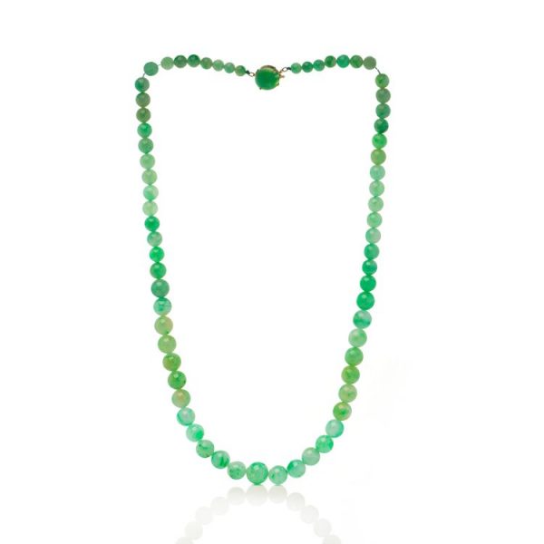 Vintage Mid 20th Century Bright Apple Green Jadeite Jade Beaded Necklace