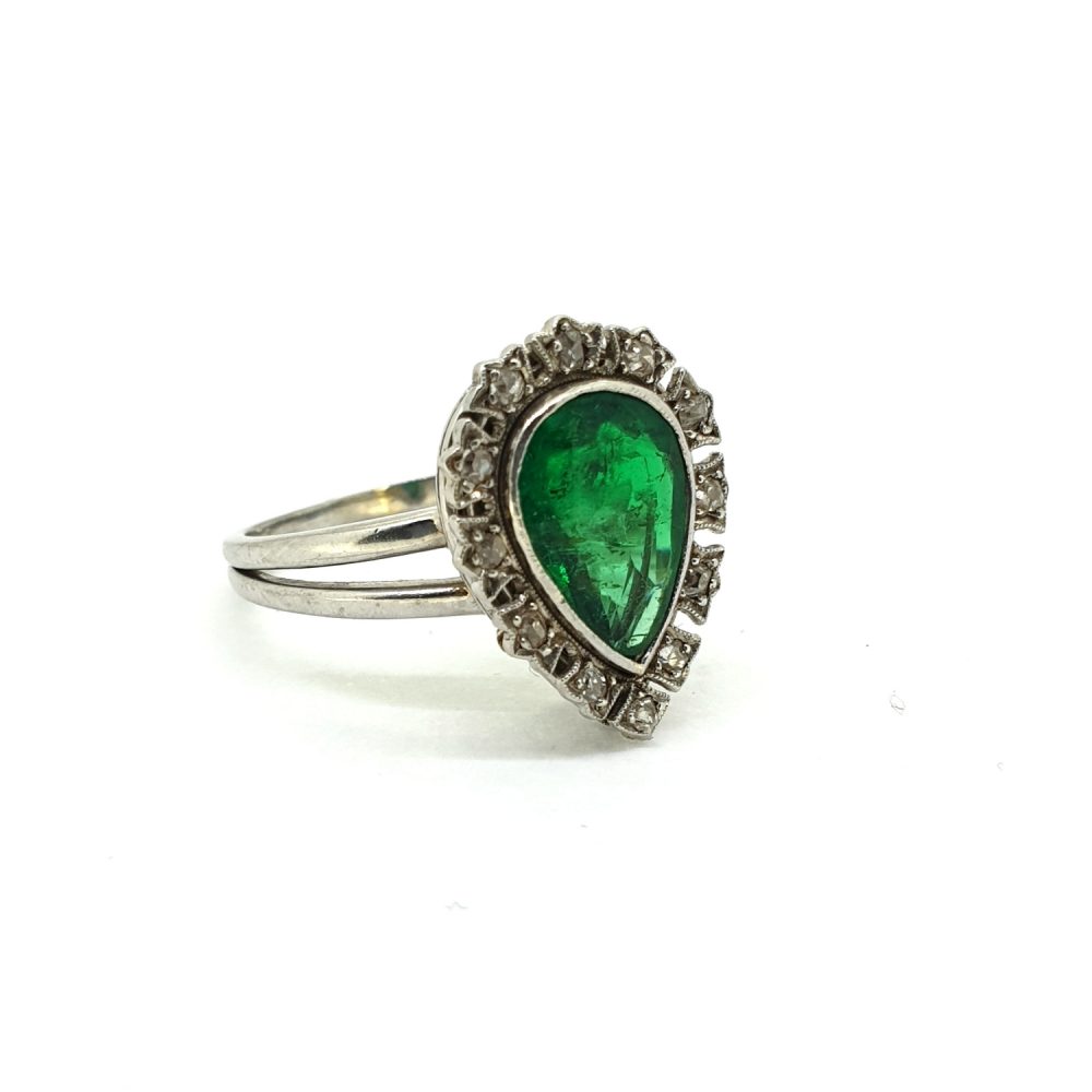 Vintage 1.60ct Colombian Emerald and Diamond Cluster Ring