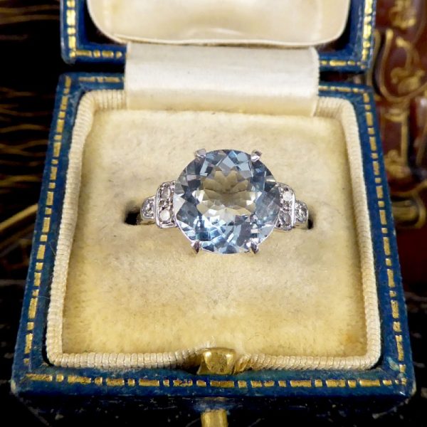 Antique Art Deco 2.75ct Aquamarine Ring with Diamond Set Shoulders