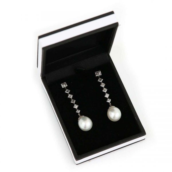 Contemporary 18ct White Gold Pearl and 3.10ct Diamond Drop Earrings