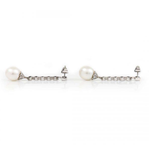 Contemporary 18ct White Gold Pearl and 3.10ct Diamond Drop Earrings