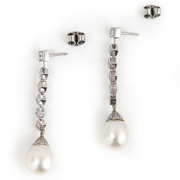 Contemporary 18ct White Gold Pearl and 3.10ct Diamond Drop Earrings