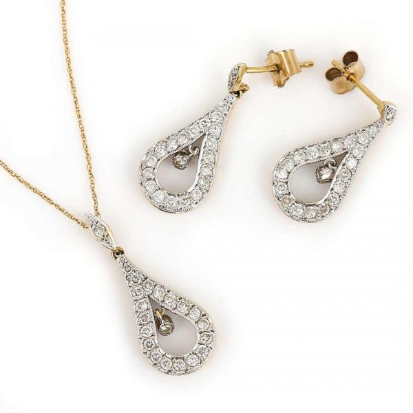 Contemporary 18ct White Gold 1ct Diamond Teardrop Pendant and Earrings Set