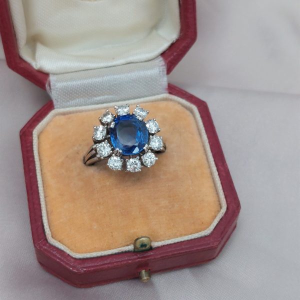 Vintage 4ct Sapphire and Diamond Cluster Ring