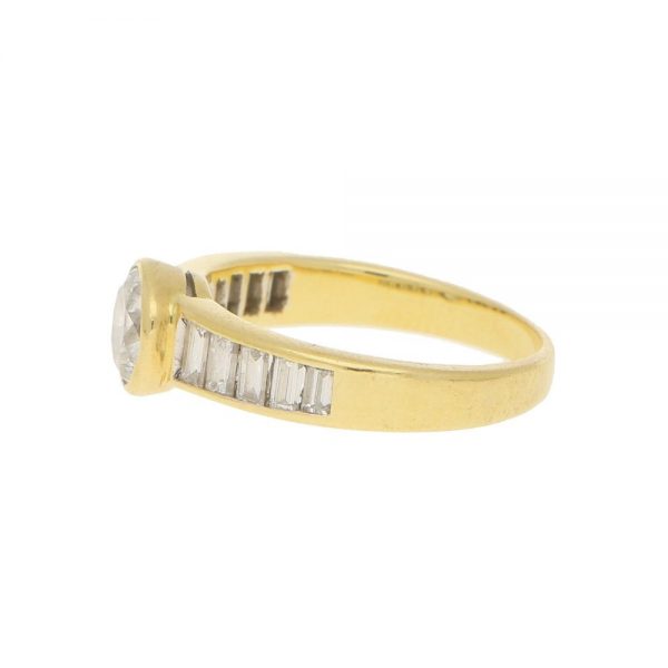 Contemporary 1ct Diamond Ring with Baguette Shoulders