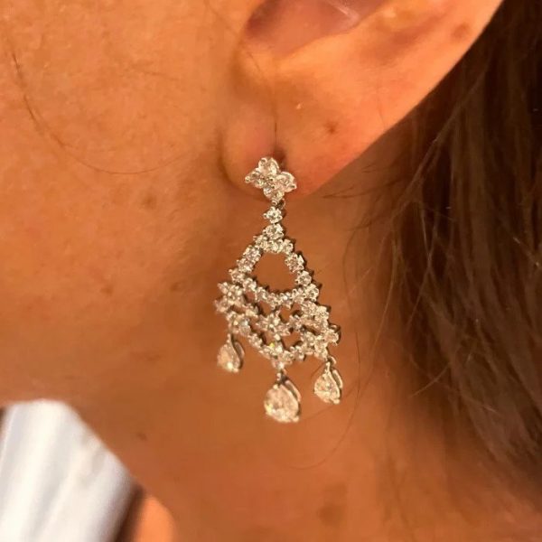5.32ct Contemporary Diamond Chandelier Drop Earrings in Platinum
