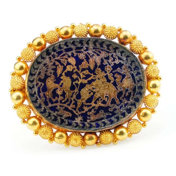 Antique Victorian Indian 22ct Gold Brooch with Hunting Scene