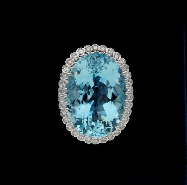 Vintage 27.00ct Aquamarine and Diamond Ring