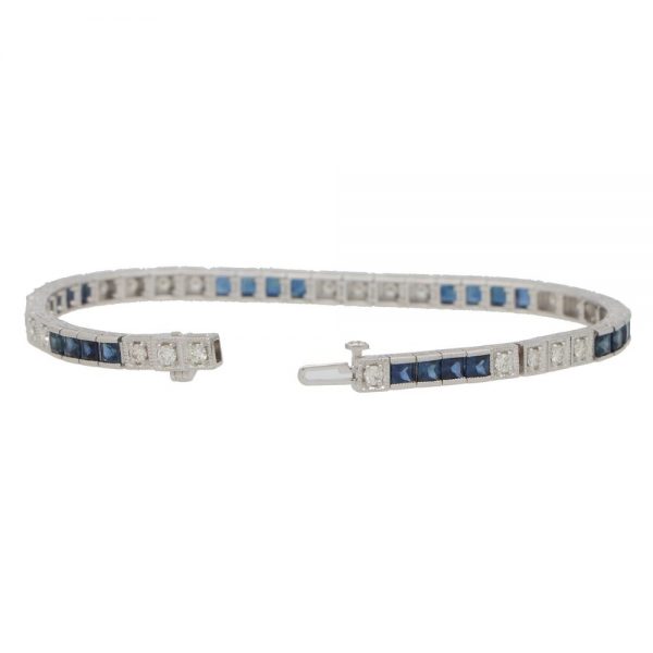 Modern 4.43ct Sapphire and Diamond Line Tennis Bracelet