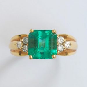 2.5ct Colombian Emerald and Diamond Dress Ring