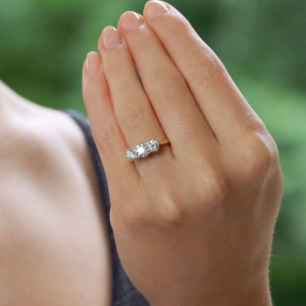 GIA Certified Diamond Three Stone Ring in 18ct Yellow Gold