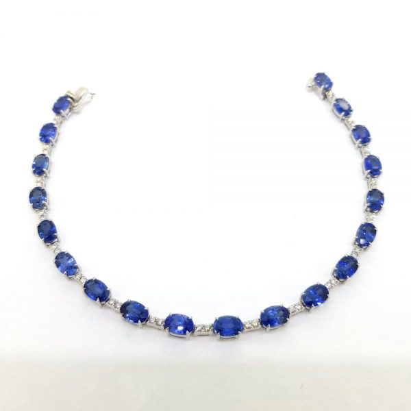 11.78ct Oval Sapphire and Diamond Line Bracelet