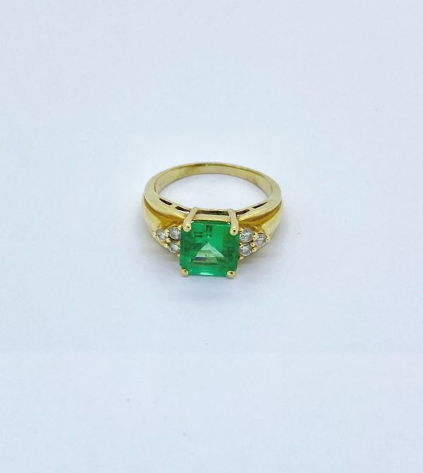 2.5ct Colombian Emerald and Diamond Dress Ring in 18ct Yellow Gold