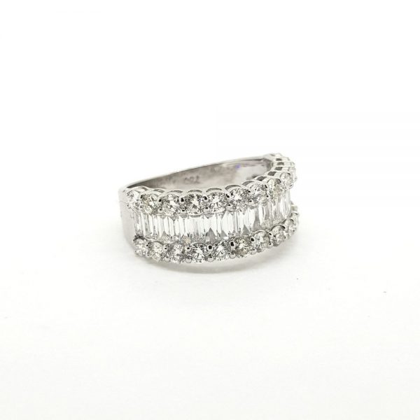 Baguette and Brilliant Diamond Dress Ring, 2.15 carat total