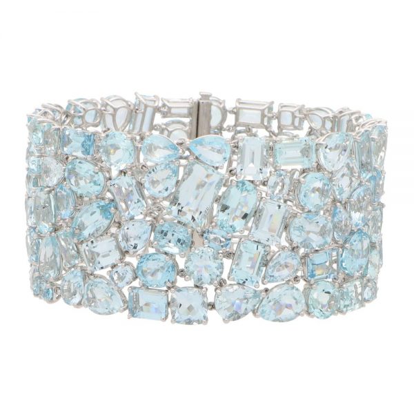 Contemporary 94.6ct Aquamarine Bracelet