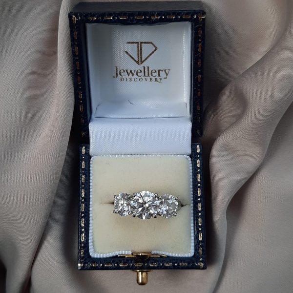 Three Stone Diamond Ring in Platinum, 4.50 carats
