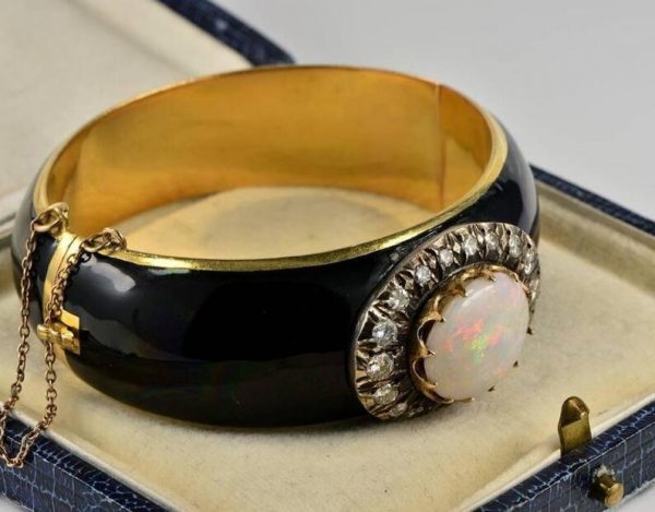 Antique Victorian 7ct Natural Harlequin Opal Diamond Enamel Gold Bangle Bracelet