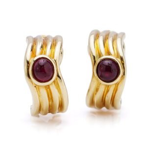 Vintage Boucheron Cabochon Ruby and 18ct Yellow Gold Clip On Earrings