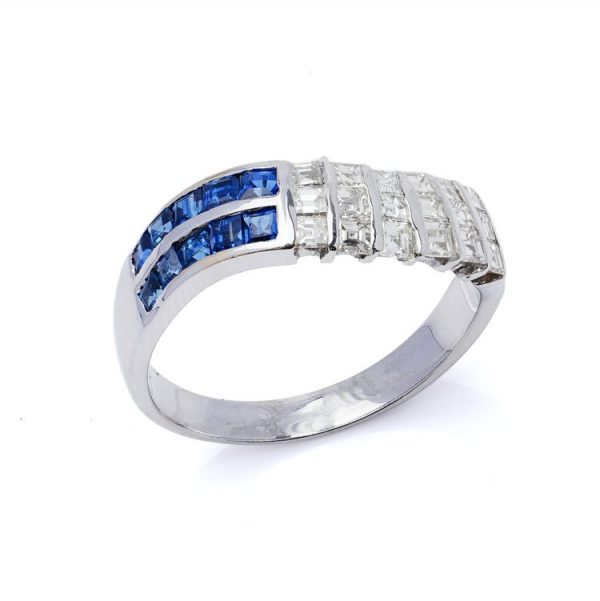 Vintage Princess Cut Diamond and Sapphire Ring in 18ct White gold