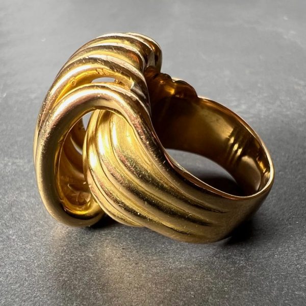 French Retro 18ct Yellow Gold Coiled Spring Ring