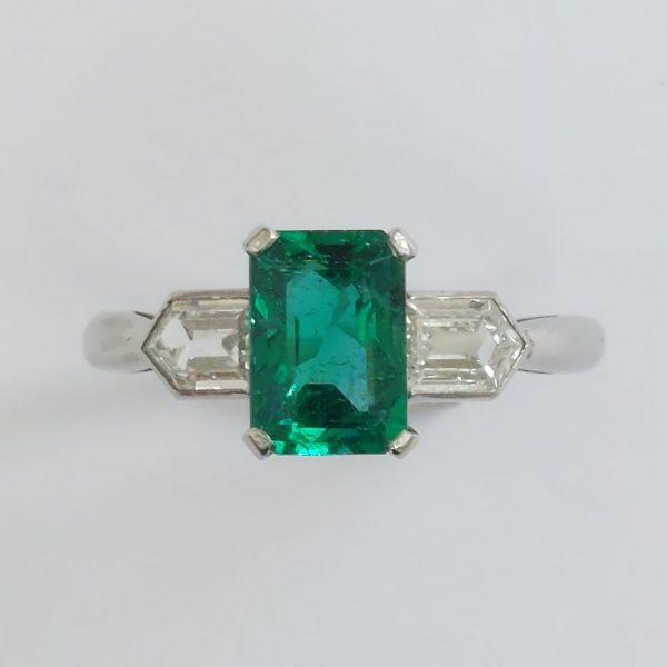 Art Deco Antique Emerald and Diamond Ring