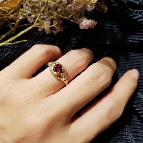 1.10ct Rhodolite Garnet and Diamond Yellow Gold Filigree Ring