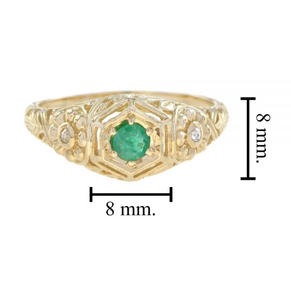 Emerald and Diamond Filigree Ring in Yellow Gold