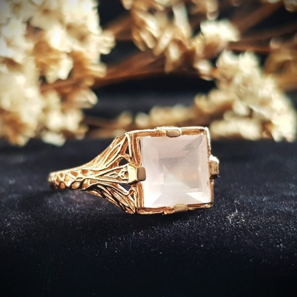 1.90ct Square Shaped Rose Quartz and Rose Gold Filigree Ring