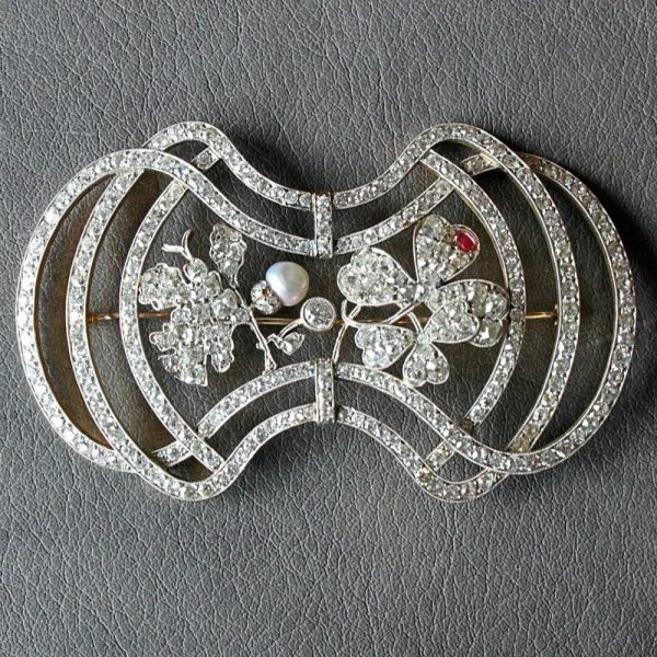 Art Nouveau Diamond Trefoil Brooch with Pearl and Ruby