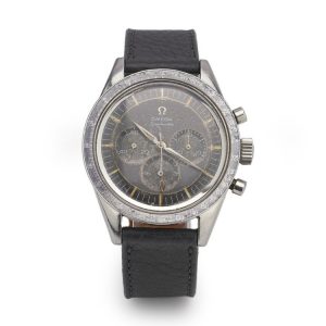 Vintage 1964 Omega Speedmaster Manual Watch, Ref ST 105.002. Made in Switzerland. Comes with an Omega Certificate Extract from the archive