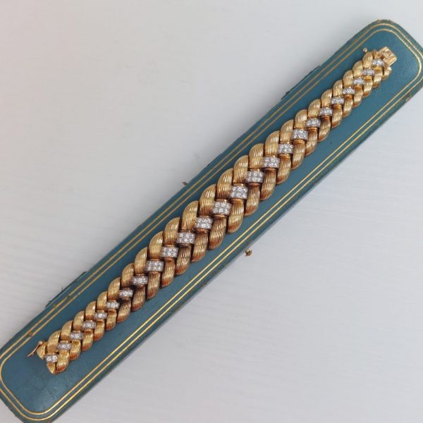 Retro 1970s Gold and Diamond Bracelet
