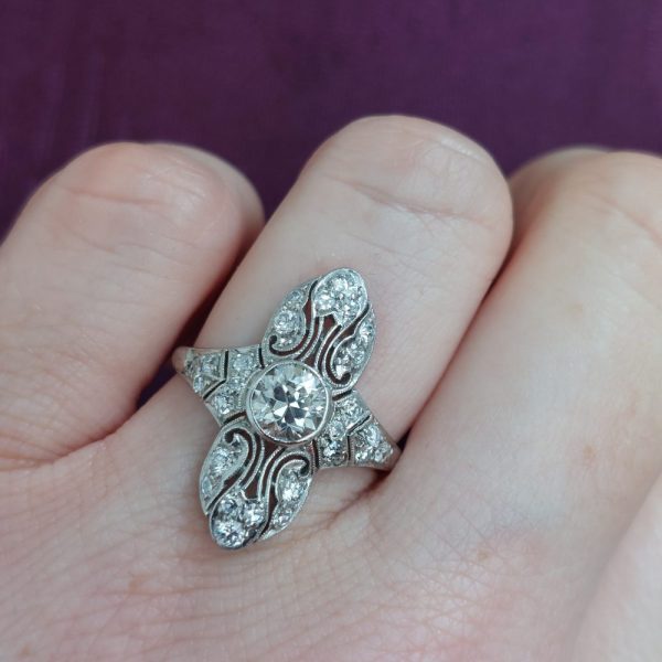 Art Deco diamond ring London UK